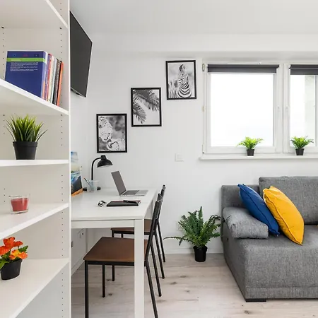 Apartment Czarnowiejska Mini *